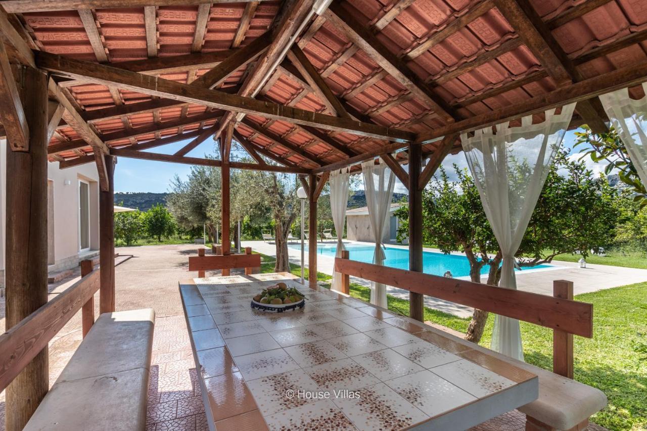 House&Villas - Villa Zagara Bianca Floridia Exterior foto